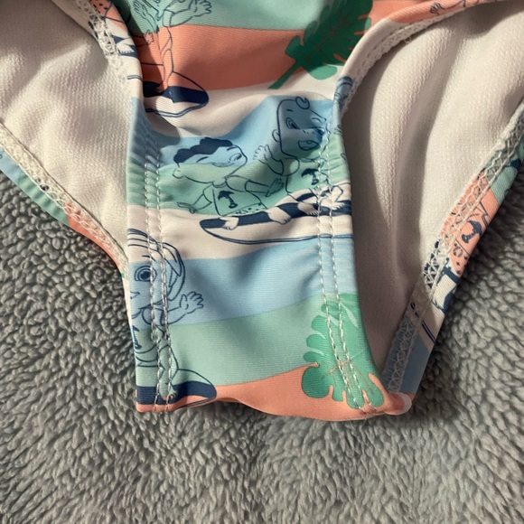 CoComelon 2-piece Kids Swim Set with -18M -NWT - Picture 3 of 10